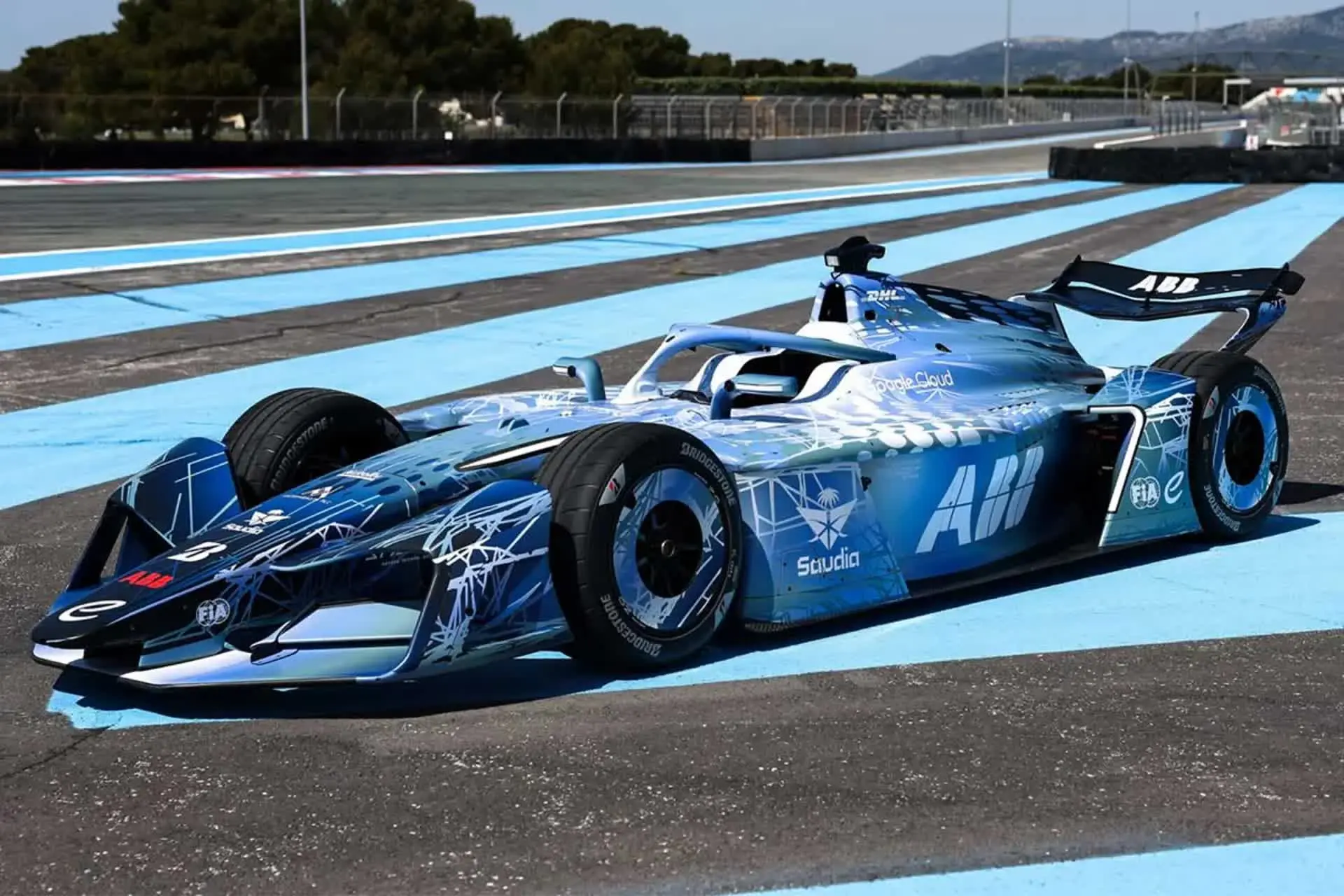 formula-e-race-car-gen-4-1-69e8a24f5c6cd0c95f583bd4