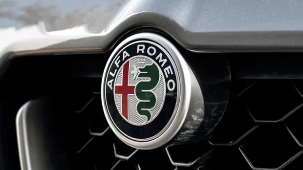 2-coolest-italian-sports-car-brand-logos-what-they-mean-alfa-romeo-1755778958-620x348