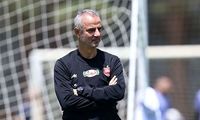 عربستان روی سرمربی پرسپولیس دست گذاشت