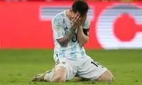 لیونل مسی با چهره‌ای غمگین وارد زادگاهش شد