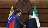 فیلمی دیده‌نشده از عزاداری مادورو و همسرش برای شهید رئیسی