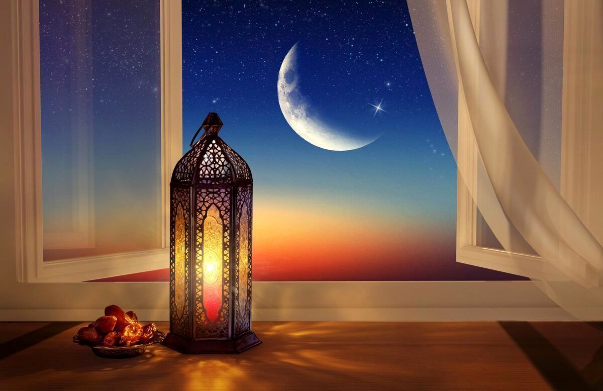 ستاد استهلال اولین روز ماه رمضان را اعلام کرد