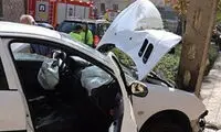 تصاویر تازه از برخورد شدید پژو ۲۰۶ به تیر برق