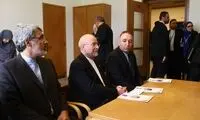 قاب خاص از قالیباف و یک خانم در ژنو 