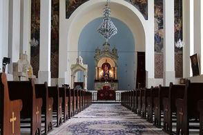 اعتراف تکان‌دهنده کشیش ۵۱ ساله: از امروز یک زن هستم!