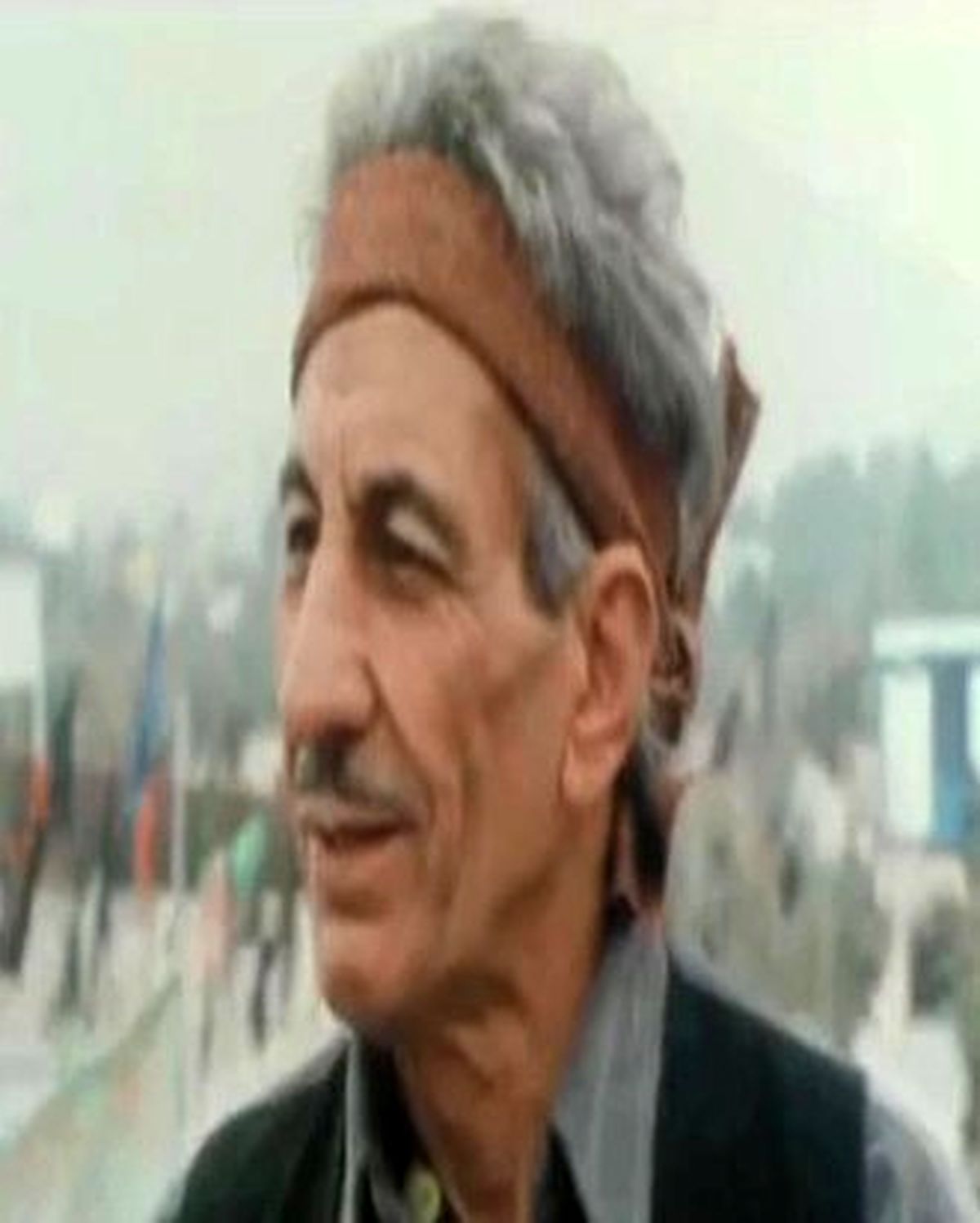 تصویر غریبانه و غم‌انگیز از سنگ قبر بازیگر تلویزیون