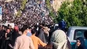 صحنه عجیب از هجوم مردم هرات برای گرفتن پاسپورت 