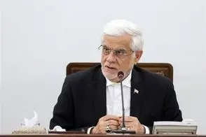 زبان بدن عارف در جشنواره فجر جلب‌توجه کرد