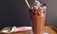 طرز تهیه آیس پک شکلاتی غلیظ و خوشمزه
