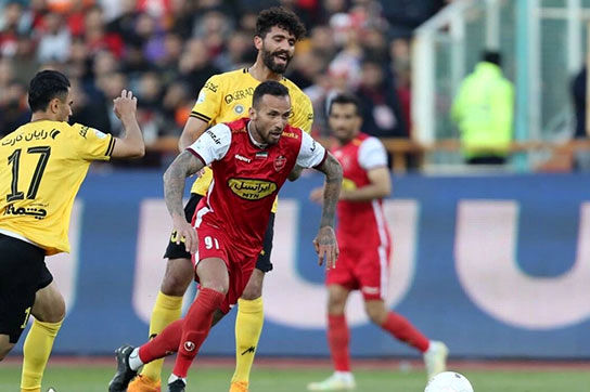 ادعای پرسپولیسی‌ها: آمده بودند پریرا را عصبی کنند