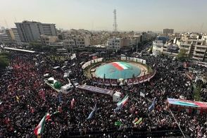 آرامگاه سرداران شهید باقری و محرابی در قطعه 24