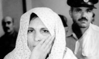 تصویر اولین زنی که در ایران به دار آویخته شد!