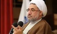 زن بی‌حجاب، در بند شهوت و ارضای دیگران است