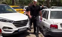 احمدرضا عابدزاده در مراسم خاکسپاری اکبر عبدی