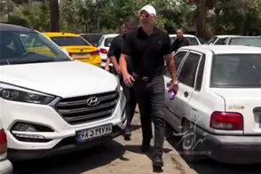 احمدرضا عابدزاده در مراسم خاکسپاری اکبر عبدی