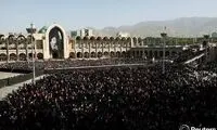 بنر معنادار در مصلای تهران با جمله معروف ترامپ