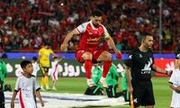 انفجار نارنجک دودزا در میان هواداران پرسپولیس