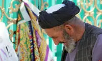 یک پیرمرد افغان: ۶۰ تا نوه در ایران دارم!