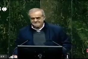 فراموشی پزشکیان در مجلس کار دستش داد