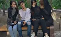 عکس بحث‌برانگیز از تجمع دختران دهه هشتادی