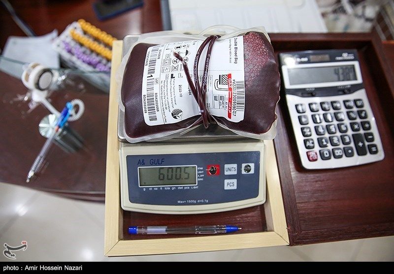 صف یک کیلومتری برای اهدای خون در کرمان