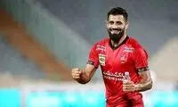 تیپ شیک کنعانی‌ هنگام عقد قرارداد با پرسپولیس