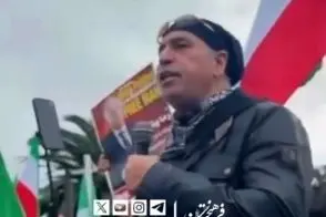 روزنامه فرهیختگان، حمید فرخ‌نژاد را مسخره کرد