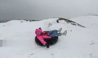 کوچه‌های تهران پس از بارش برف، پیست اسکی شد!
