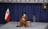 عکسی از محسن هاشمی در جمع مهمانان رهبر انقلاب