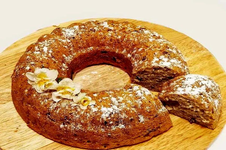 طرز تهیه کیک موزی گردویی خانگی با طعمی بی‌نظیر