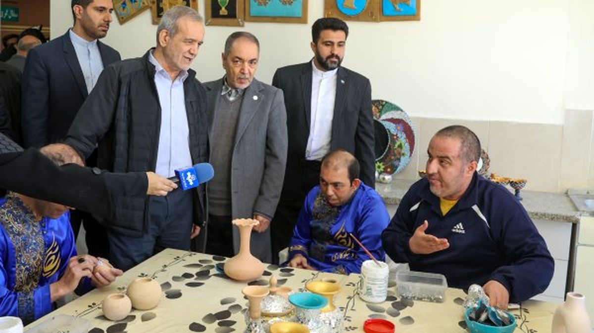 پزشکیان به چراغهای روشن مرکز مراقبت از معلولین گیر داد!