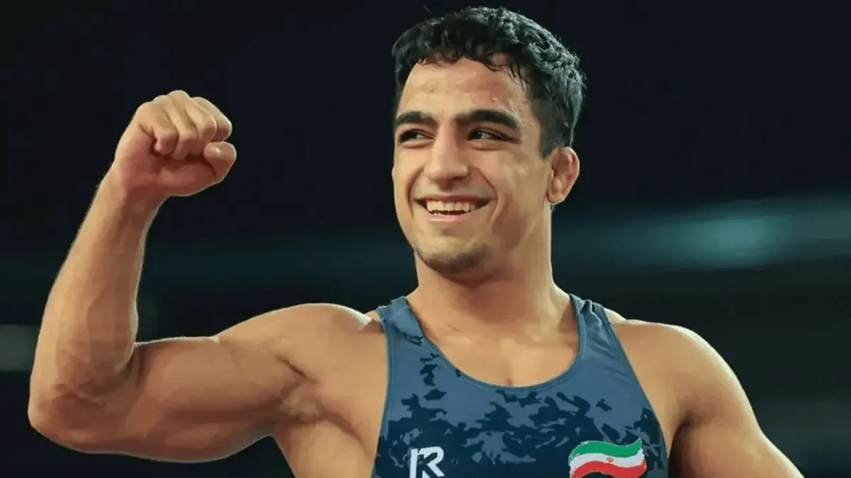 اشک‌های دردناک احمد جوان پس از سه سال تماشایی شد
