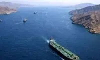 تصاویری که ارتش از آتش گرفتن یک نفتکش منتشر کرد