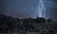 پاییز آمد؛ باران و رعد و برق کشور را فرا می‌گیرد