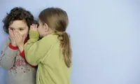 آموزش مسائل جنسي به کودکان واجب است!