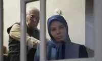 گرگ و میش جایگزین بانوی عمارت می‌شود