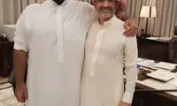 میلیاردر سعودی در کنار بن سلمان پس از آزادی