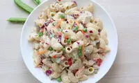 طرز تهیه سالاد ماکارونی با روشی ساده