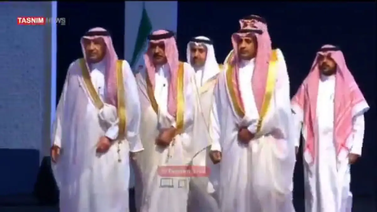 تلاوت آیه‌ معنادار در مراسم وداع برای هیئت عربستانی
