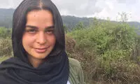 مزرعه‌داری دختر ایرانی در طبیعت وحشی