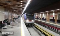 محتوای تابلوی جدید متروی تهران جلب توجه کرد