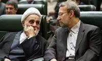 تصویری خاص از صحبت‌ در گوشی ناطق و لاریجانی