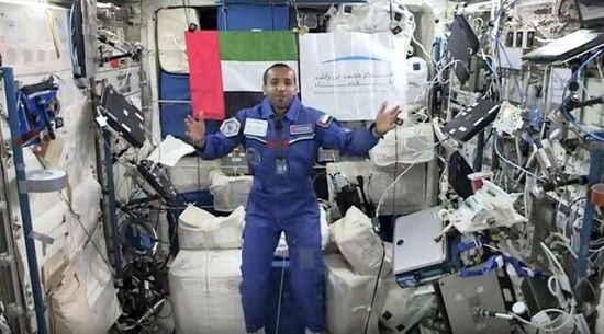 اولین فضانورد اماراتی با زمین ارتباط برقرار کرد