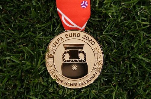 رونمایی از مدال قهرمان یورو ۲۰۲۰