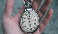 تاثیر زبان تکلم افراد بر درک از زمان
