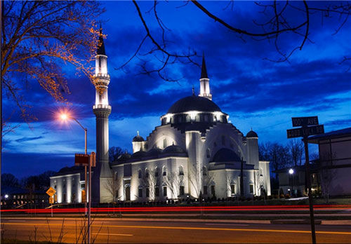 افتتاح «بزرگترین مرکز اسلامی» در آمریکا