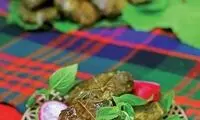 با دلمه برگ مو، افطاری تان را به یاد ماندنی کنید