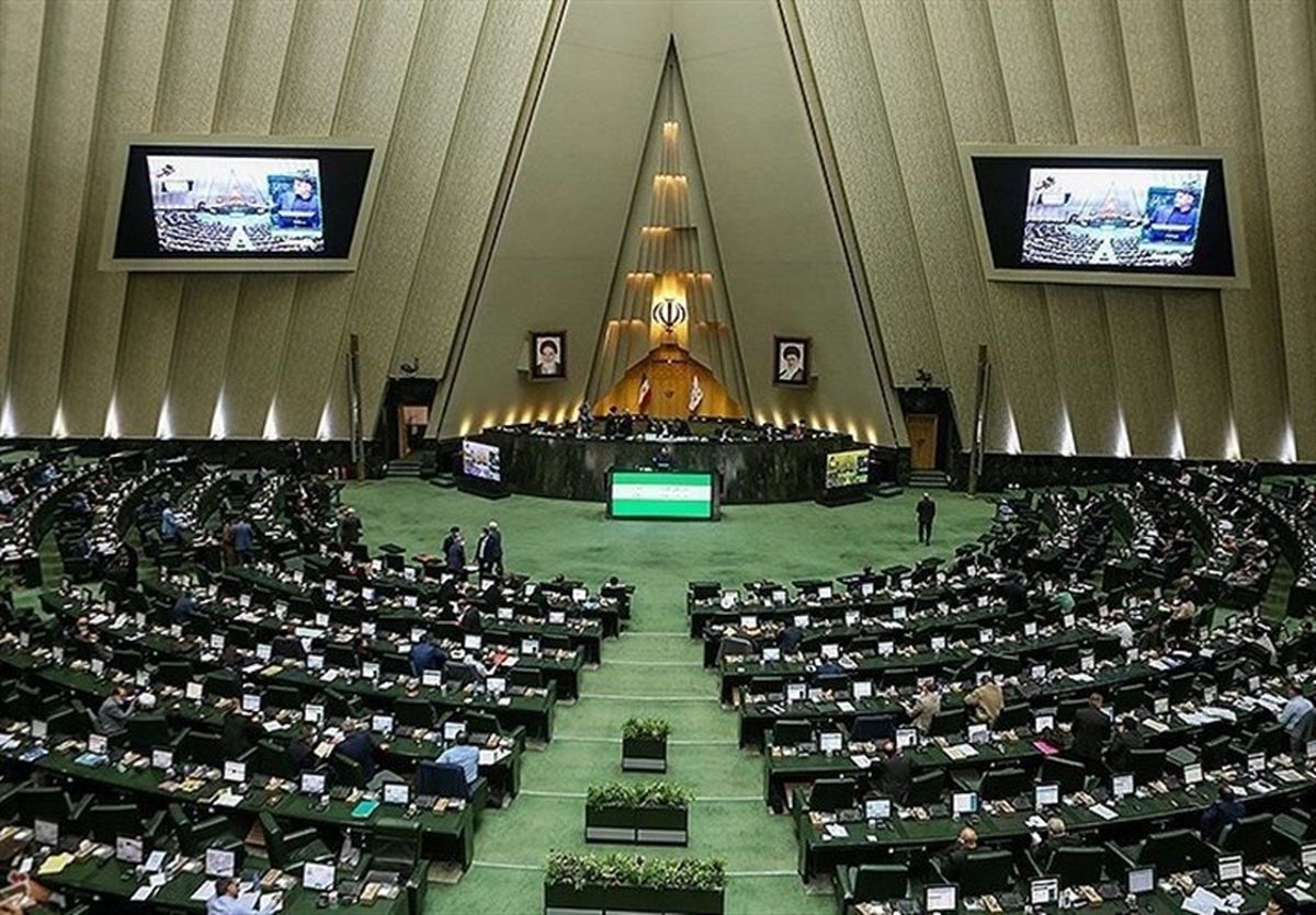   بگو مگوی نماینده مجلس با قالیباف 