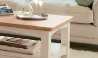 سفيد زيباست