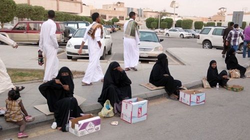 گدایی در عربستان ۲۶۶ میلیون جریمه دارد